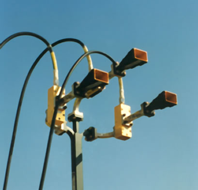 35 GHz 2-D Rx Mono pulse antenna